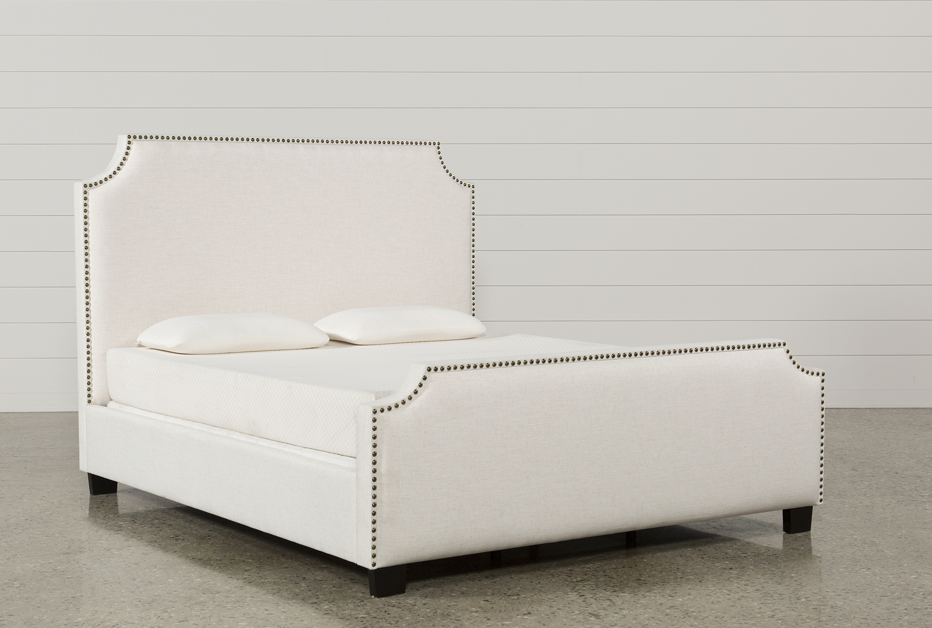 Sophia Eastern King Upholstered Panel Bed | Living Spaces
