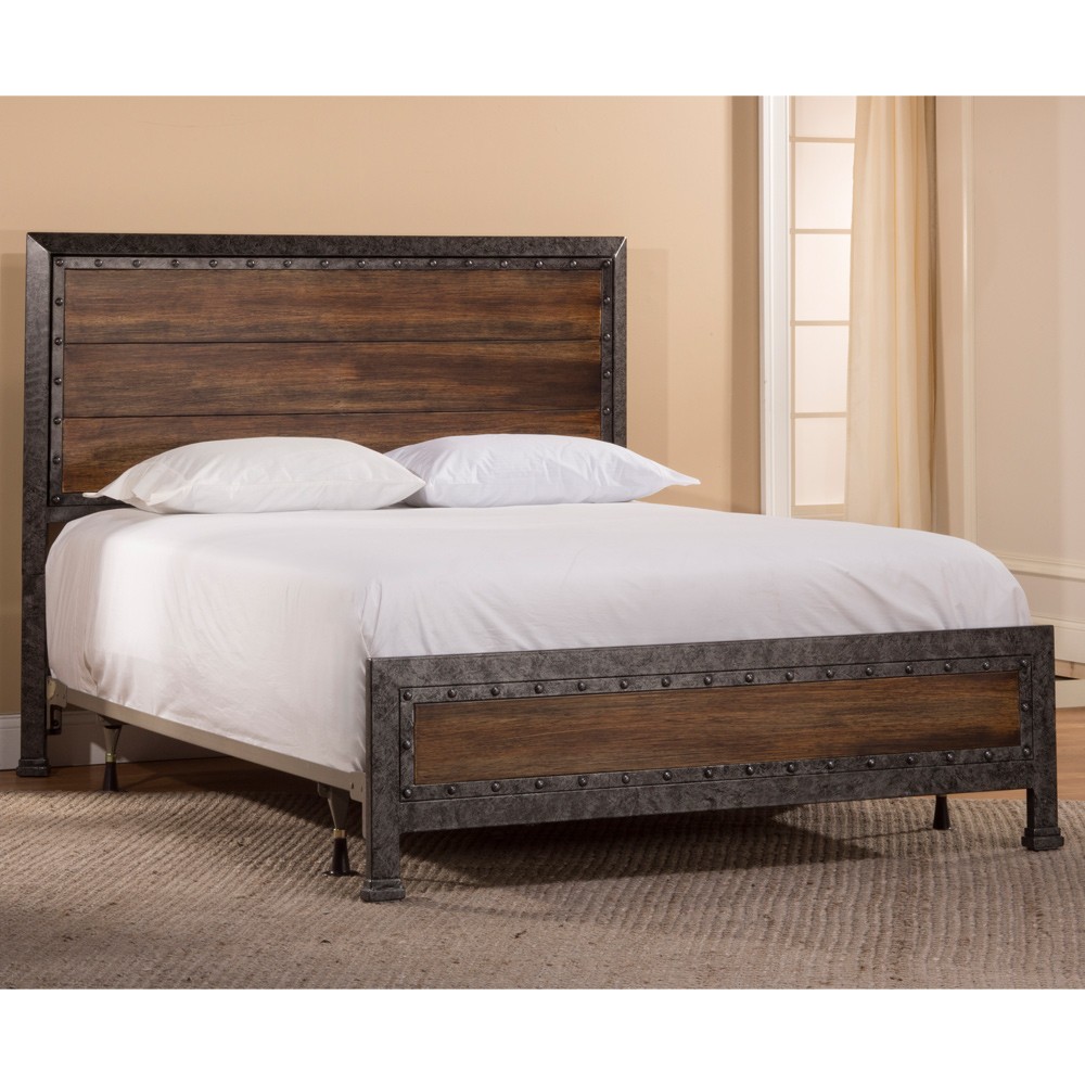 Mackinac Iron & Wood Bed in Old Black / Driftwood