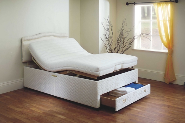 Dorchester Double Adjustable Bed | Laybrook.com