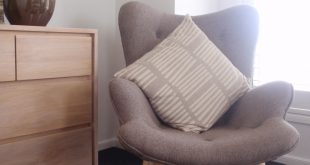 Bedroom Chairs For Small Spaces