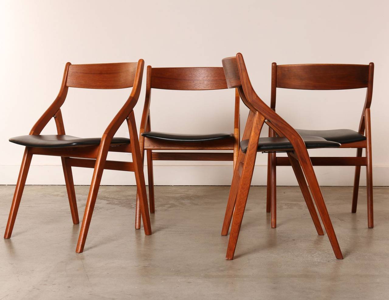 Folding Dining Chairs Wood