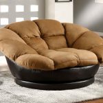 Image of: Oversized Living Room Chair Round