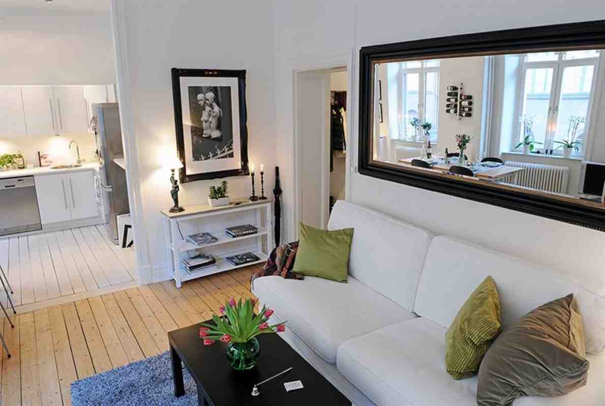 Large Living Room Wall Mirrors