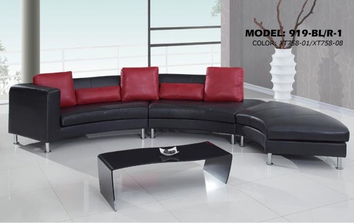 Contemporary S Curved Sectional Sofa with Contrasting Modern Pillows 919-SEC