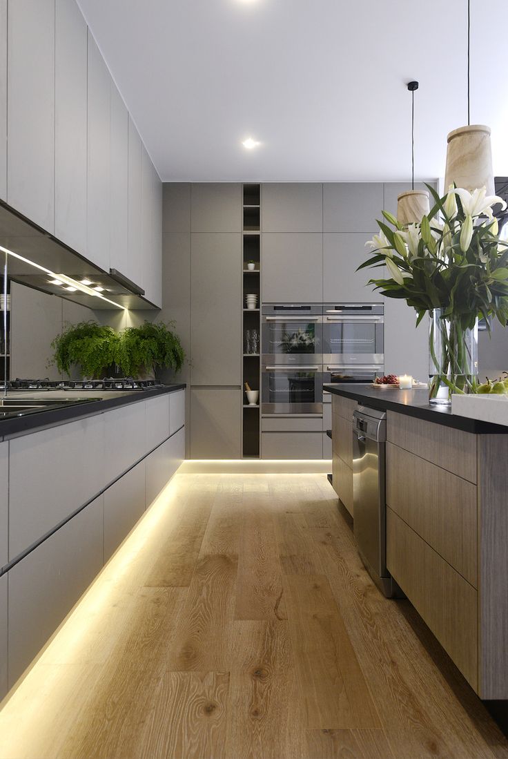 Photo - grey kitchen // cozinha cinza ~ via stylecurator in 2019 | Eldhús |  Pinterest | Modern kitchen design, Kitchen benches and Contemporary kitchen
