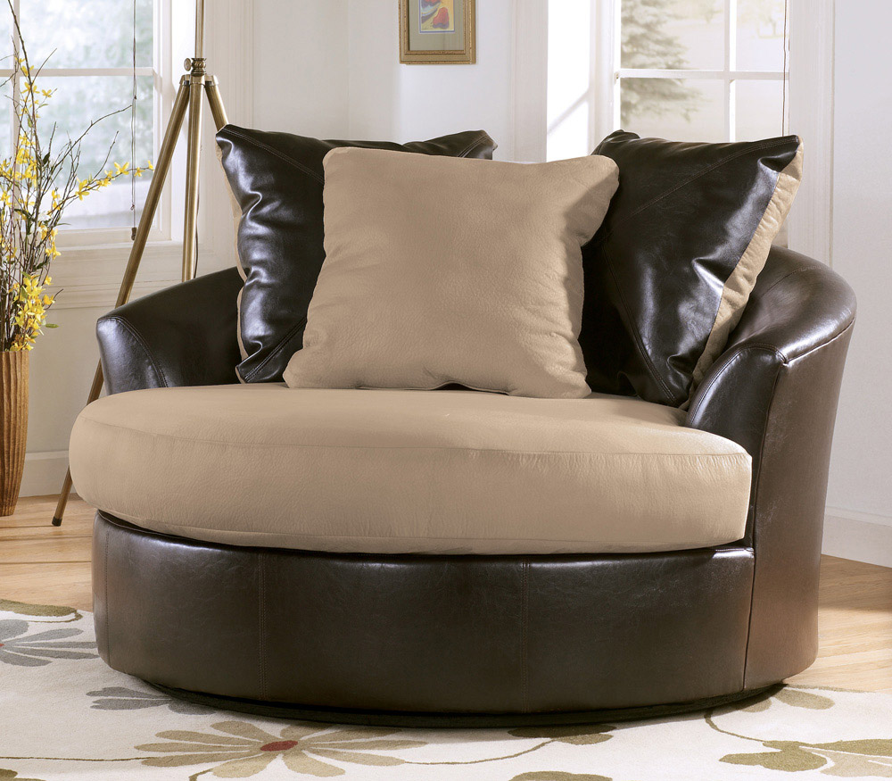 Round Swivel Accent Chair Tips