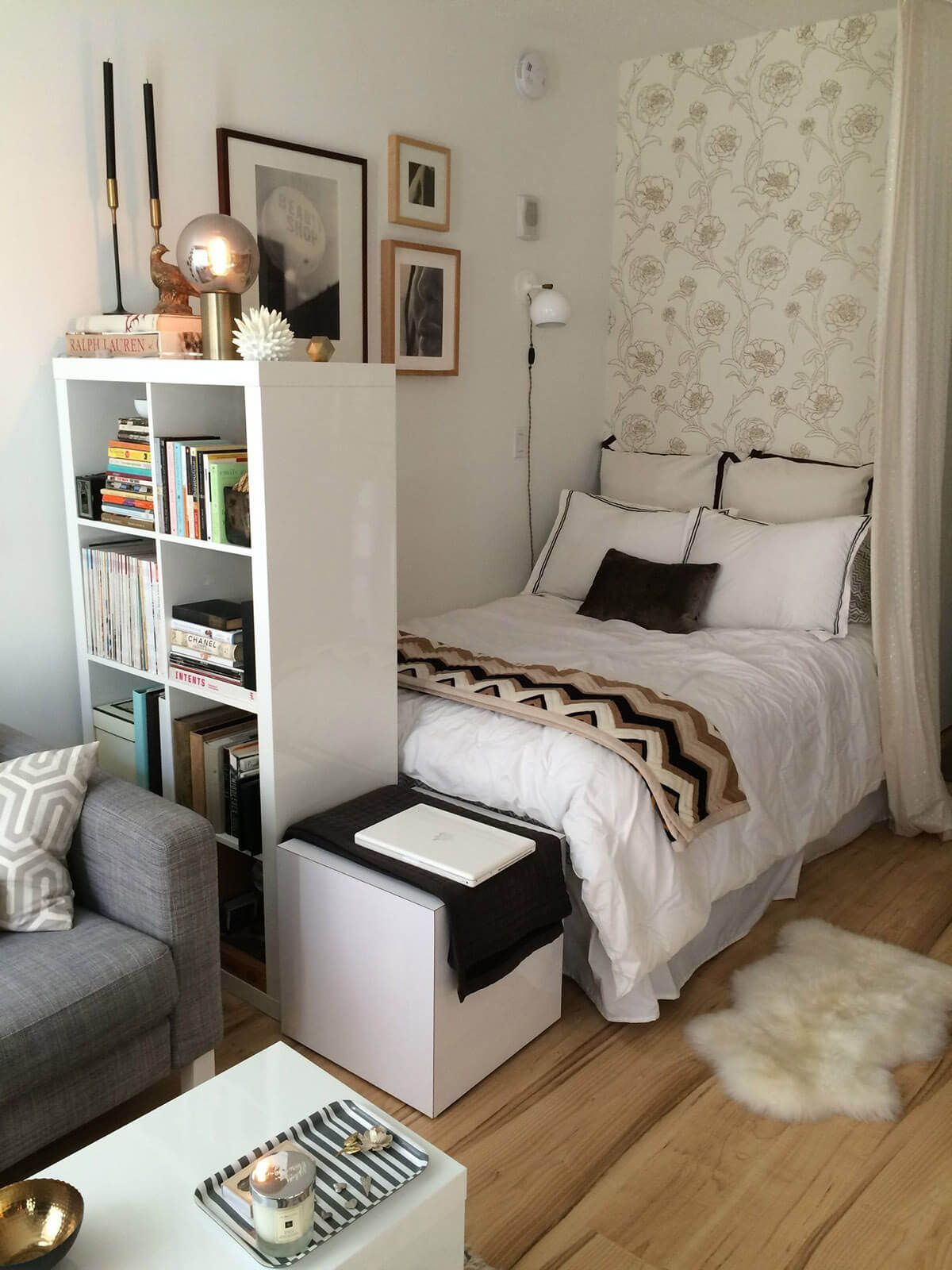 Small Bedroom Ideas with a Tall Bookshelf