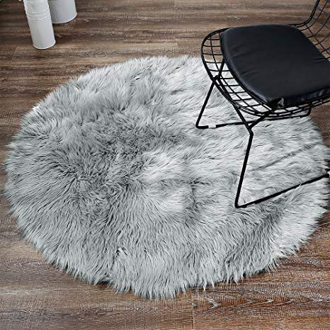 LEEVAN Plush Sheepskin Style Throw Rug Faux Fur Elegant Chic Style Cozy  Shaggy Round Rug Floor