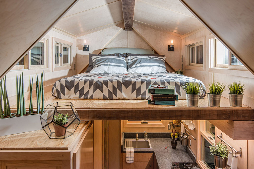 Courtesy_new-frontier-tiny-Homes Three great tips for decorating your very small home