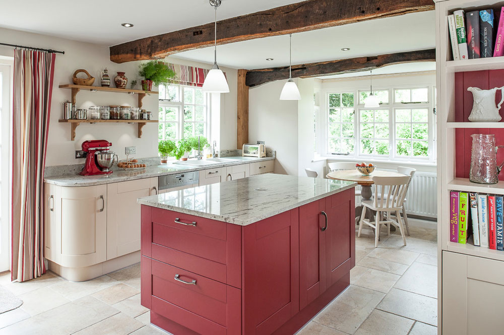 Cottage-kitchen-accented-by-JM-Interiors Red kitchen design: ideas, walls and decor