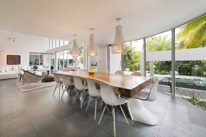 73200649935 The beautiful and luxurious airy home in Key Biscayne