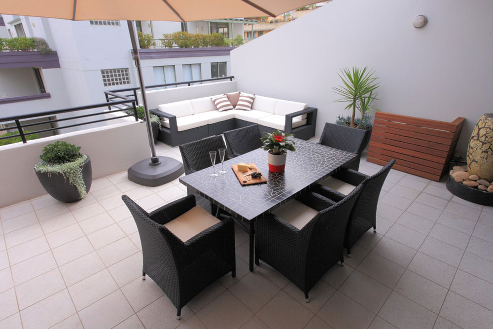 How to decorate an apartment balcony4 How to decorate an apartment balcony