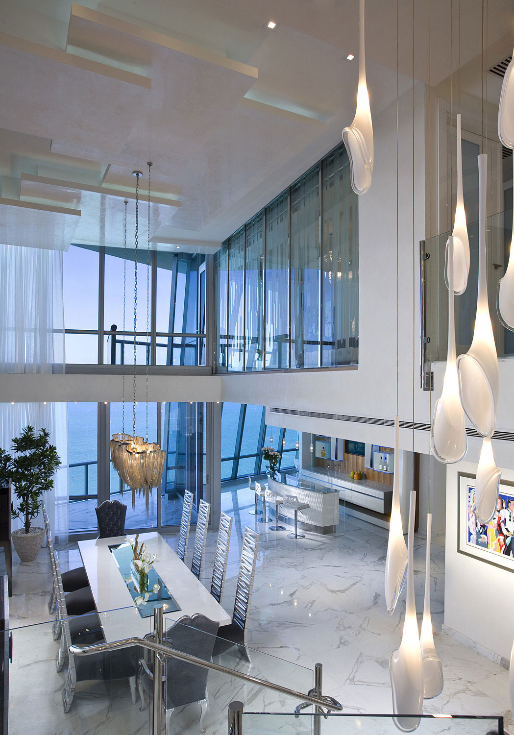 Elegant-ocean-penthouse-with-lots-of-hanging-lights-12 Elegant-ocean-penthouse with lots of hanging lights
