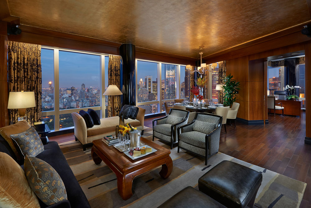 New York-interior-design-living-room-examples-with-sleek-modern-looks-8 New York interior-design-living room examples with sleek, modern looks