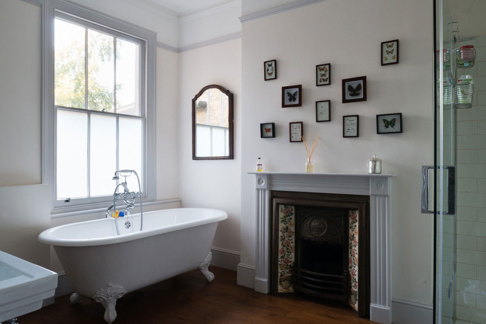 Bathroom-interior-design-styles-to-look-8-bathroom-interior-design-styles-to look out for