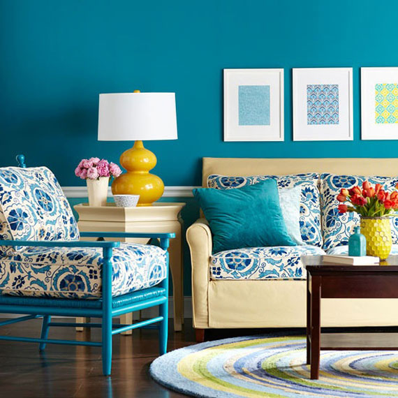 b34 Examples of living rooms decorated in blue