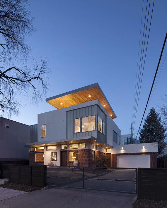 49183993615 Shift Top House Designed by Meridian 105 Architecture