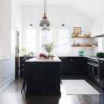 Kitchens with black cabinets – pictures and ideas