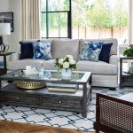 Traditional living room decorating ideas
