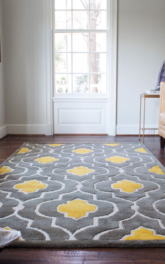 Yellow kitchen: carpets, accessories and ideas