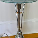 Art deco table lamp for old age