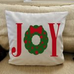 Christmas pillows – learn more about seasonal throw pillows!