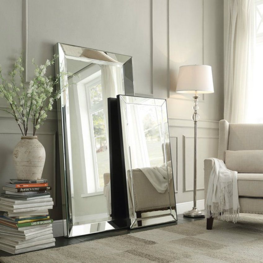 Different types of mirrored furniture