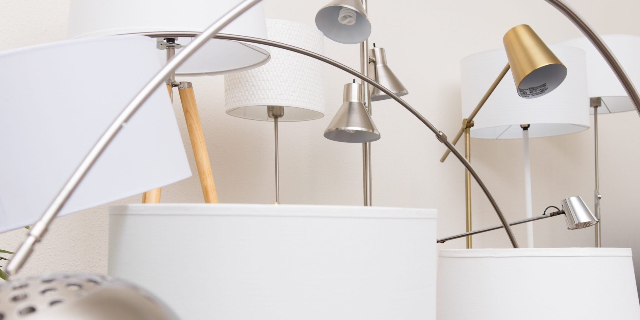 Different types of modern floor lamps