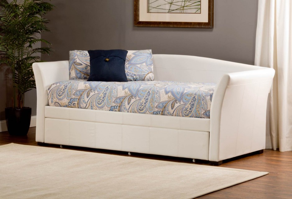 How to benefit from a daybed with trundle