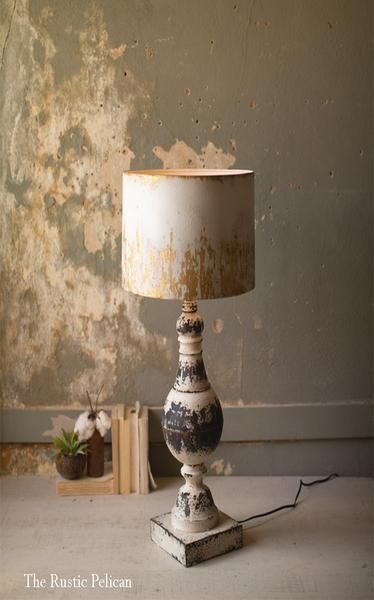 Rustic table lamp for your home