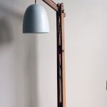 Stand floor lamp