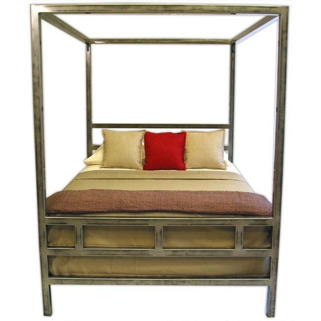The erstwhile canopy beds