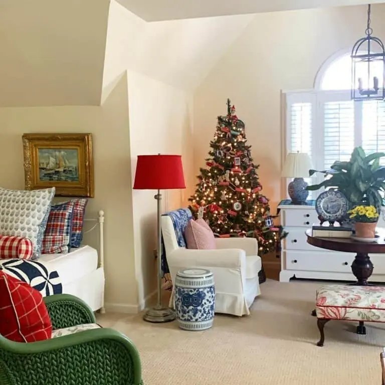 Timeless Red and Green
